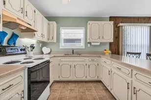 10 Picasso Ct, Toms River Township, NJ 08757 - Photo 9