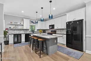 400 Overlook Dr, Neptune Township, NJ 07753 - Photo 9