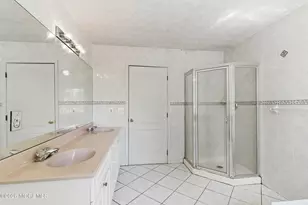 402 Twin Oaks Dr, Lakewood, NJ 08701 - Photo 45
