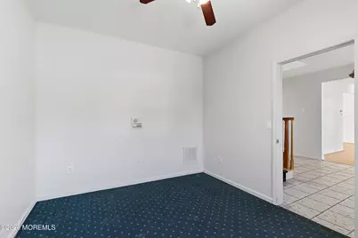 402 Twin Oaks Drive, Lakewood, NJ 08701 - Photo 11