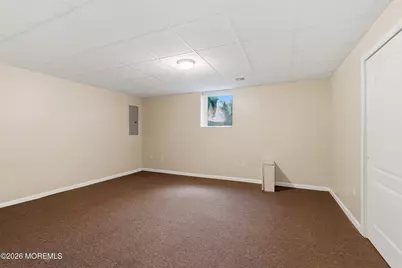 402 Twin Oaks Drive, Lakewood, NJ 08701 - Photo 53