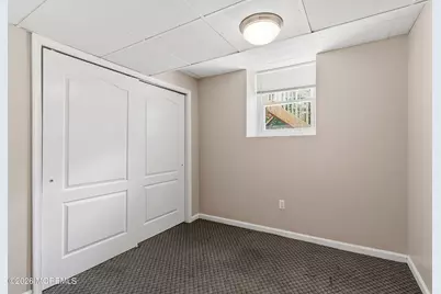 402 Twin Oaks Drive, Lakewood, NJ 08701 - Photo 87