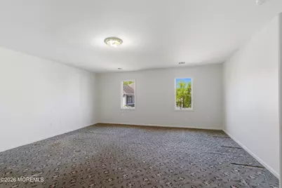 402 Twin Oaks Drive, Lakewood, NJ 08701 - Photo 47