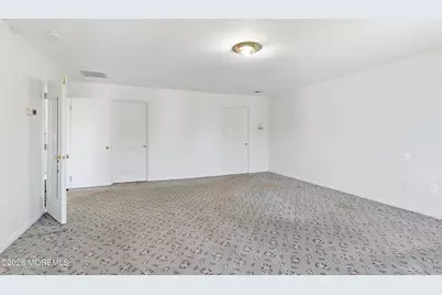402 Twin Oaks Drive, Lakewood, NJ 08701 - Photo 39