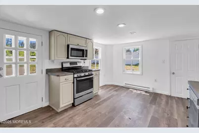 9 Arneytown Hornerstown Road, Upper Freehold Township, NJ 08501 - Photo 23