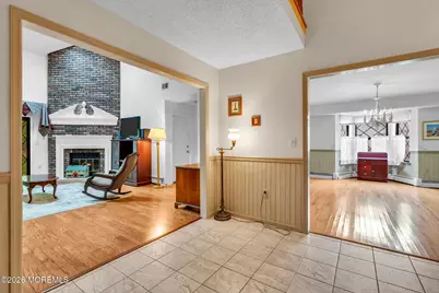 106 Murray Hill Terrace, Marlboro Township, NJ 07746 - Photo 3