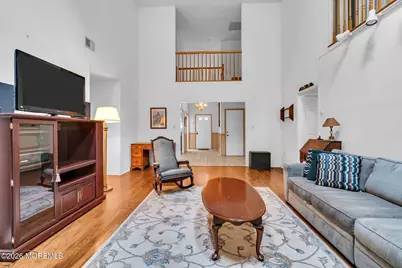 106 Murray Hill Terrace, Marlboro Township, NJ 07746 - Photo 7