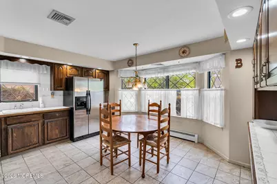 106 Murray Hill Terrace, Marlboro Township, NJ 07746 - Photo 13