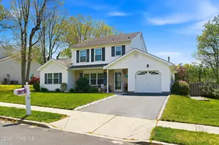 34 Jessica Dr, Howell Township, NJ 07731 - Photo 5