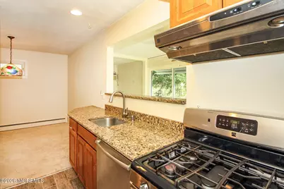 29 East Road #D, Jackson, NJ 08527 - Photo 3
