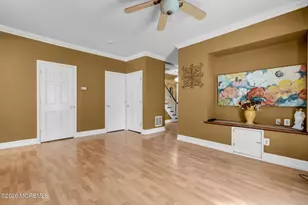 31 Vought Ave, Freehold, NJ 07728 - Photo 9