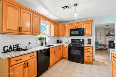285 Spruce Drive, Brick, NJ 08723 - Photo 11