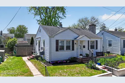 130 Stockton Avenue, Ocean Grove, NJ 07756 - Photo 3