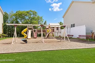 58 Charming Way, Lakewood, NJ 08701 - Photo 27