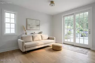8 Lauriston Ct, Rumson, NJ 07760 - Photo 3