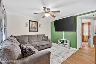 226 Sunset Ln, Howell Township, NJ 07731 - Photo 7