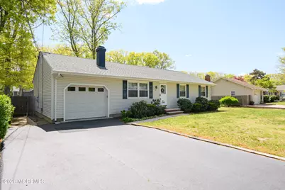 47 Paul Avenue, Eatontown, NJ 07724 - Photo 3