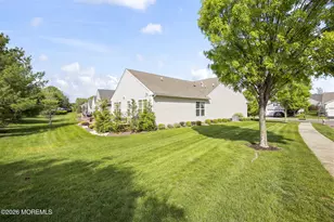 117 Wintergreen Dr, Manalapan Township, NJ 07726 - Photo 23