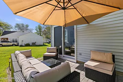 7 Edgeware Close, Freehold, NJ 07728 - Photo 23