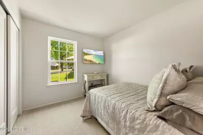 7 Edgeware Close, Freehold, NJ 07728 - Photo 17