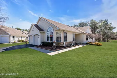 18 Rosewood Court, Lakewood, NJ 08701 - Photo 1