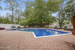 4 Friar Ln, Manalapan Township, NJ 07726 - Photo 3