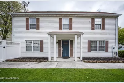 15 Fieldcrest Way, Hazlet Township, NJ 07730 - Photo 1