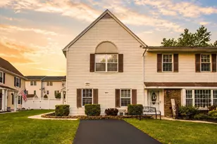 15 Fieldcrest Way, Hazlet Township, NJ 07730 - Photo 5