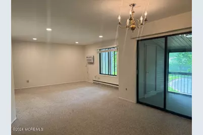 238 Medford Court #J, Manalapan Township, NJ 07726 - Photo 5