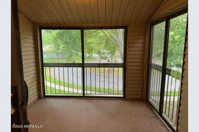 238 Medford Court #J, Manalapan Township, NJ 07726 - Photo 11