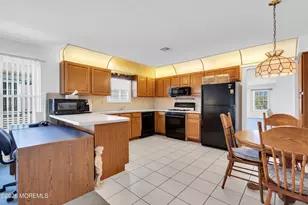 175 Prince Charles Dr, Toms River Township, NJ 08757 - Photo 23