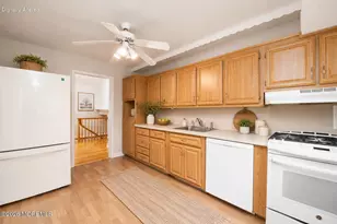 540 Sherman Ave, Belford, NJ 07718 - Photo 25