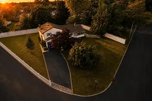 540 Sherman Ave, Belford, NJ 07718 - Photo 7