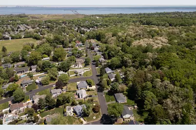 540 Sherman Avenue, Belford, NJ 07718 - Photo 47