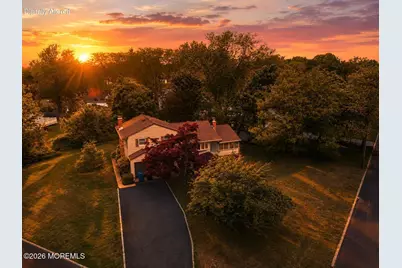 540 Sherman Avenue, Belford, NJ 07718 - Photo 3