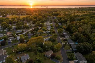 540 Sherman Ave, Belford, NJ 07718 - Photo 9