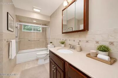 540 Sherman Avenue, Belford, NJ 07718 - Photo 27