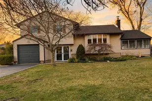 540 Sherman Ave, Belford, NJ 07718 - Photo 1