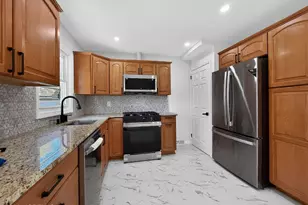 73 Broadway Rd, Freehold, NJ 07728 - Photo 41