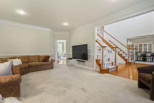 10 Rockingham Ct, Manalapan Township, NJ 07726 - Photo 9