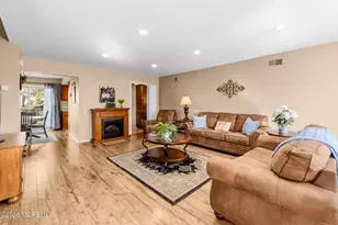 376 Stirling Dr, Monroe Township, NJ 08831 - Photo 7