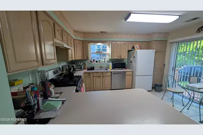 10 Beacon Court, Holmdel, NJ 07733 - Photo 15