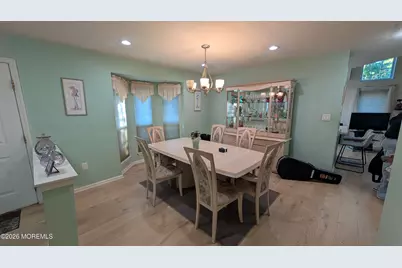 10 Beacon Court, Holmdel, NJ 07733 - Photo 7