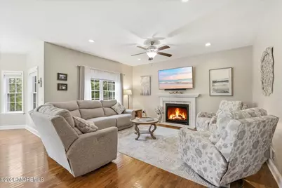 137 Mooring Road, Manahawkin, NJ 08050 - Photo 9
