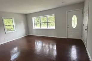 206 Taylors Mills Rd, Manalapan Township, NJ 07726 - Photo 3