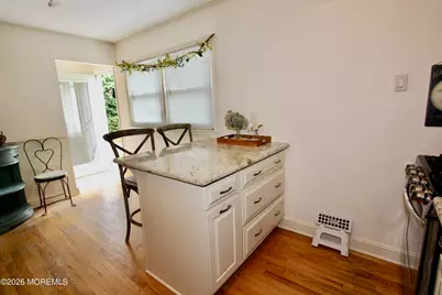 442 Woodmere Avenue, Neptune Township, NJ 07753 - Photo 11