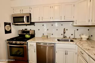 442 Woodmere Ave, Neptune Township, NJ 07753 - Photo 13