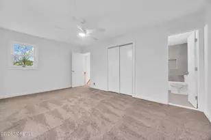8 Jennings Ct, Freehold, NJ 07728 - Photo 15