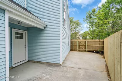 8 Jennings Court, Freehold, NJ 07728 - Photo 5