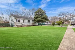 17 Chestnut Hill Dr, Toms River Township, NJ 08755 - Photo 3